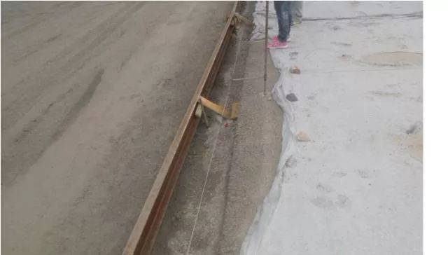 沥青混凝土路面施工方法